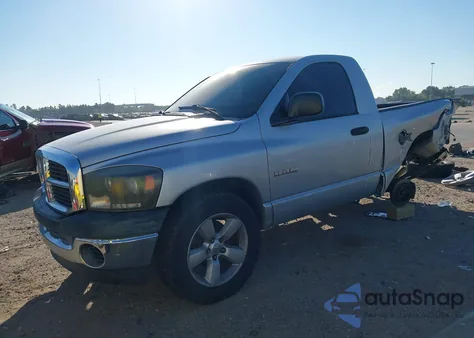 2008 Dodge Ram 1500 St/Sxt z USA, uszkodzony, nr VIN 1D7HA16K58J181803